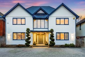 Photo 30- click for photo gallery